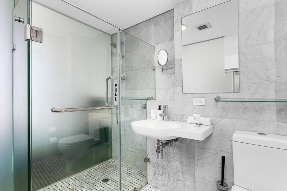 Shower, Toilet, Bathroom