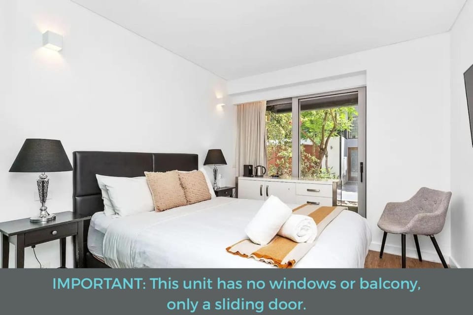 Bed, Text overlay