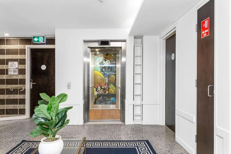 elevator
