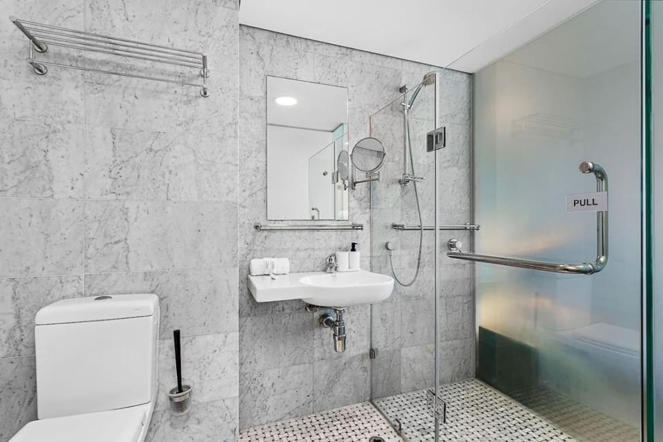 Shower, Toilet, Bathroom