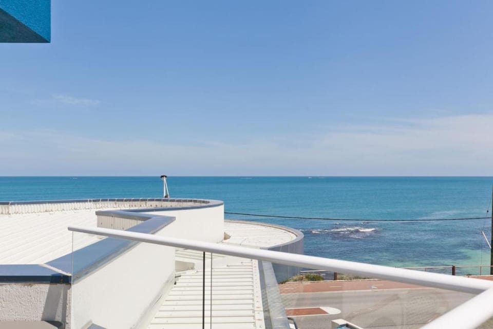 Balcony/Terrace, Beach, Sea view