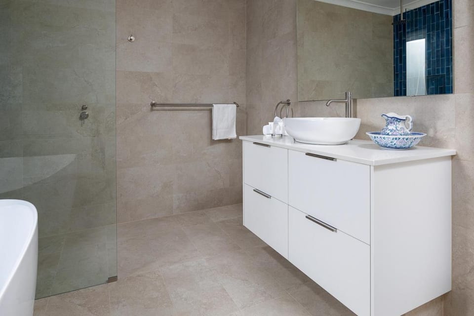 Shower, Bathroom, Bath