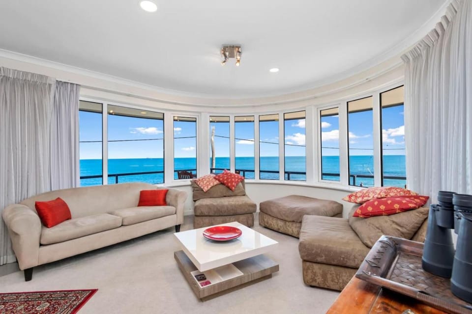 Seating area, Sea view