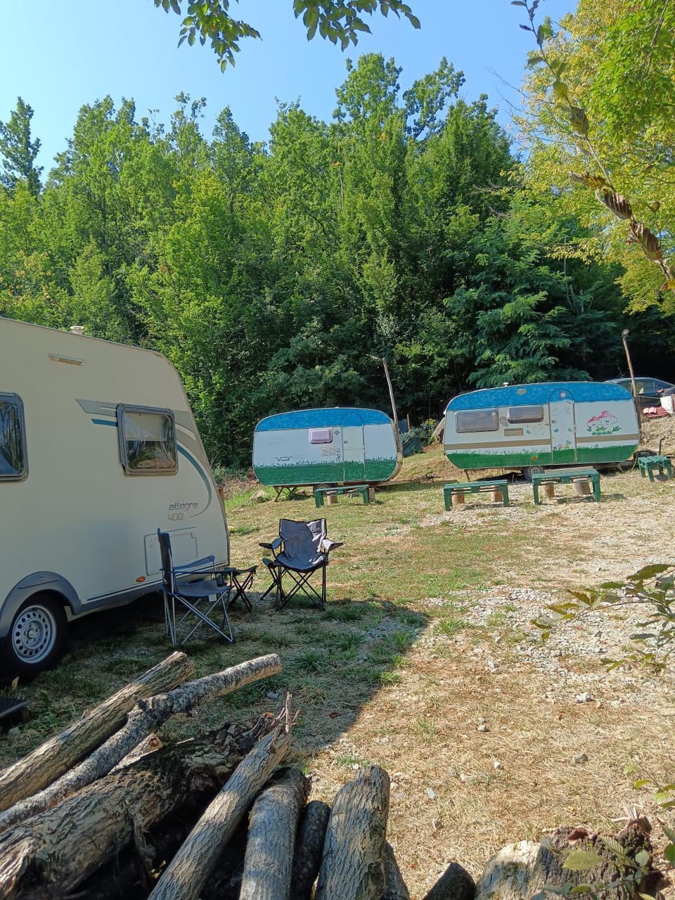 Wild Camping Albareto Campground/ 
RV Resort in Province of Massa and Carrara