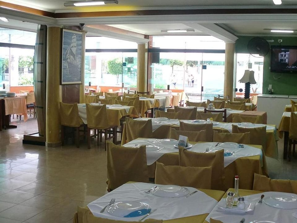 Restaurant/places to eat, Day