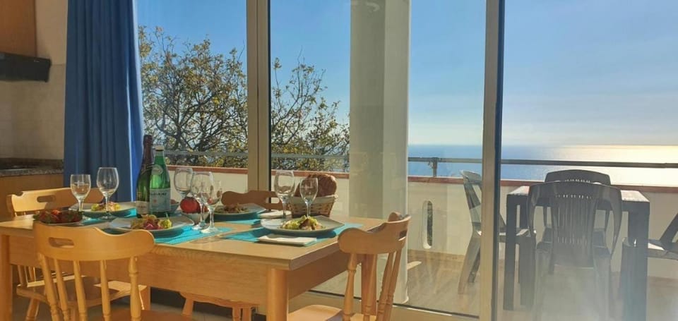 Agriturismo Le Ville con Piscina idromassaggio, Capo Vaticano Apartment in Calabria