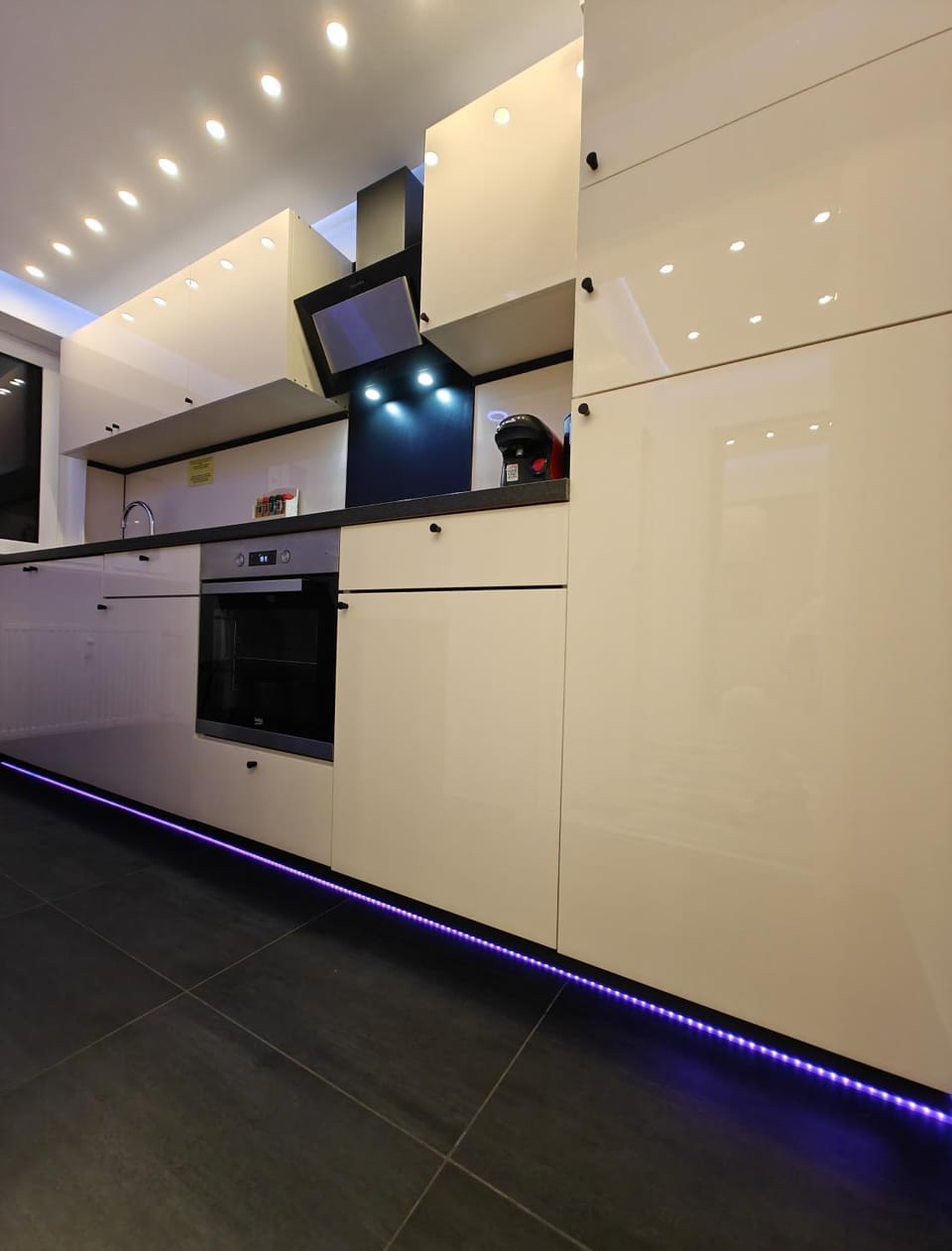 Kitchen or kitchenette, oven, stove