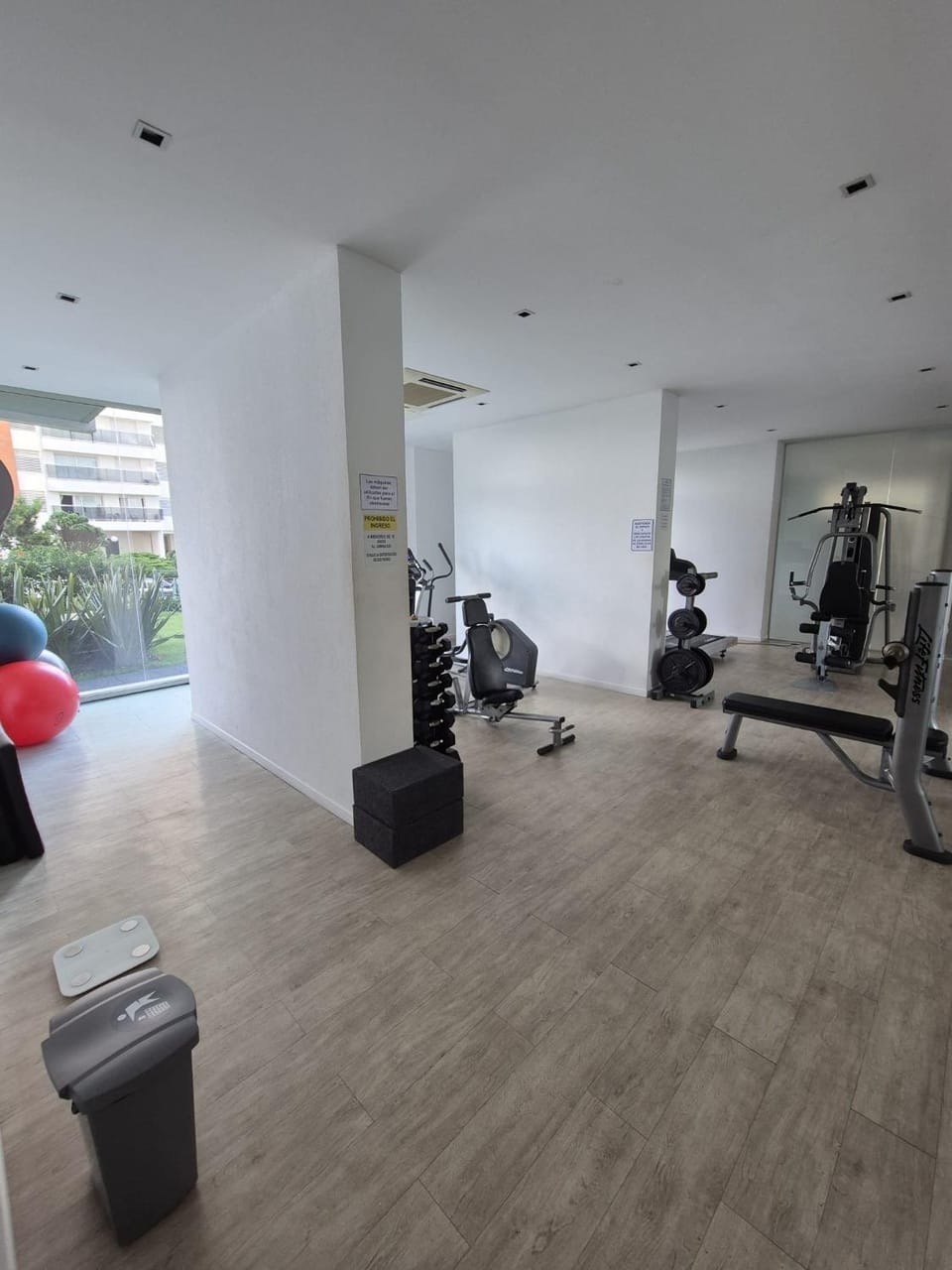 apto con inmejorable ubicación y servicios Apartment in Punta del Este