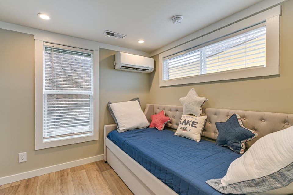 < 1 Mi to Marina: Pet-Friendly Lake Norman Home! House in Lake Norman
