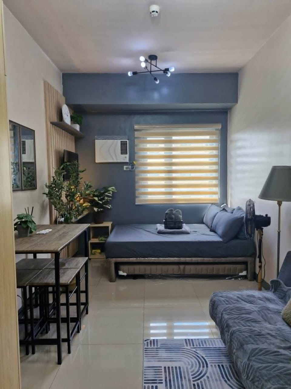 HOMELY Green 2 Residences near DLSUHSI Apartment in Calabarzon