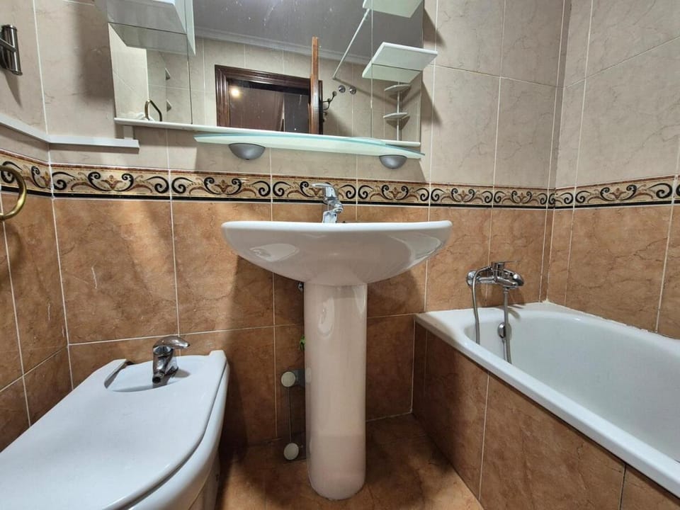 El Ático de la Alameda 654a by R2R Consulting Apartment in Oviedo