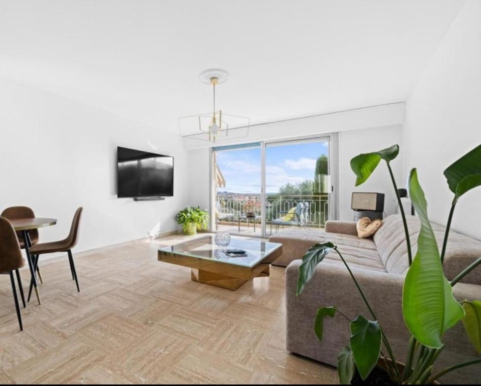 Le Royal Apartment in Cannes