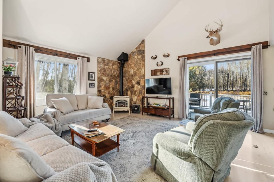 Twilight Ridge by Simple Life Rentals House in Door County