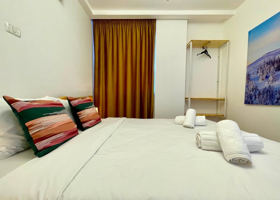 Bed, Photo of the whole room, Bedroom, towels, wardrobe