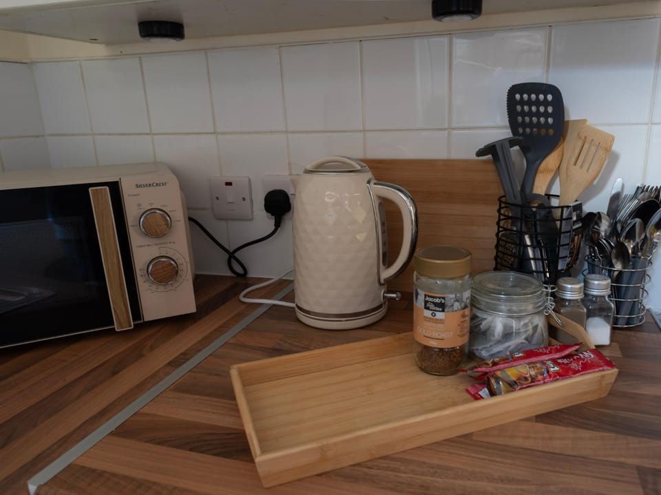 Caras Place , Falls Road House in Belfast