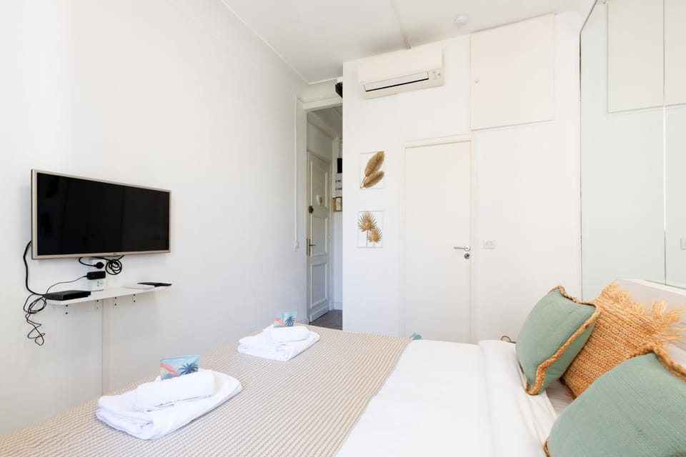 MIRAMAR-Studio tout confort sur la croisette Apartment in Cannes