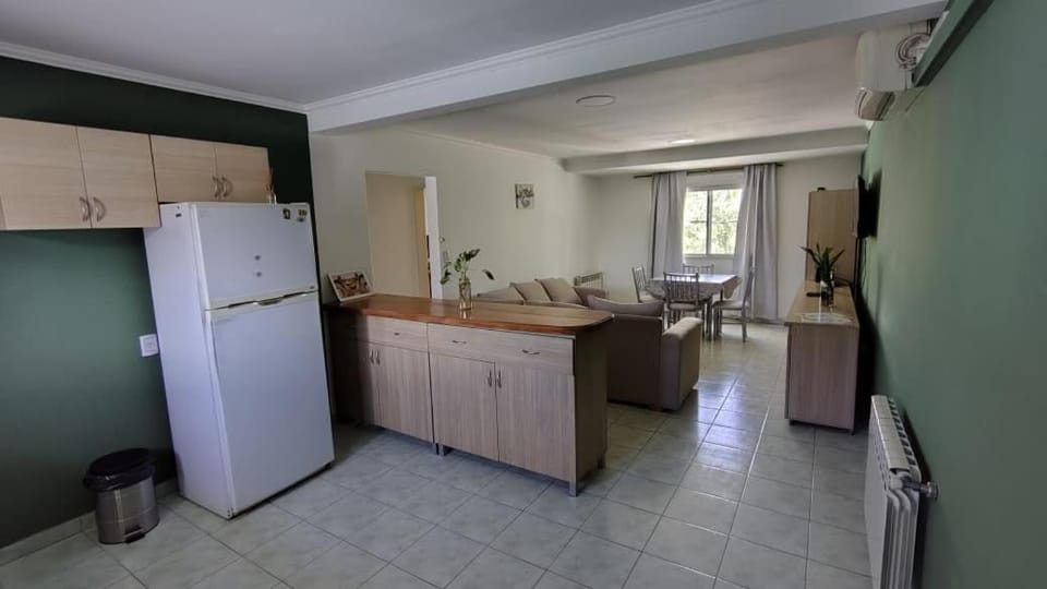 Kitchen or kitchenette, oven, pet friendly