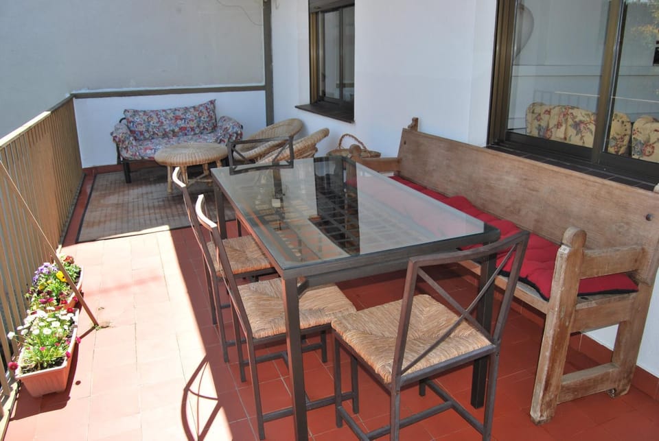 Garden, Balcony/Terrace