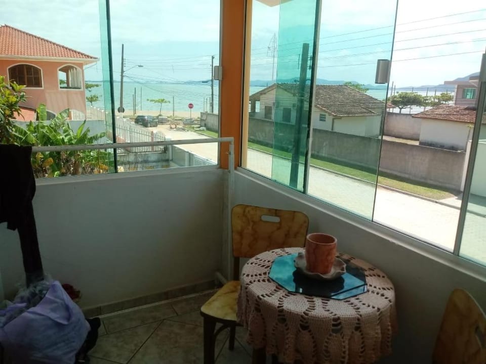 Casa Ampla Praia de Fora House in State of Santa Catarina