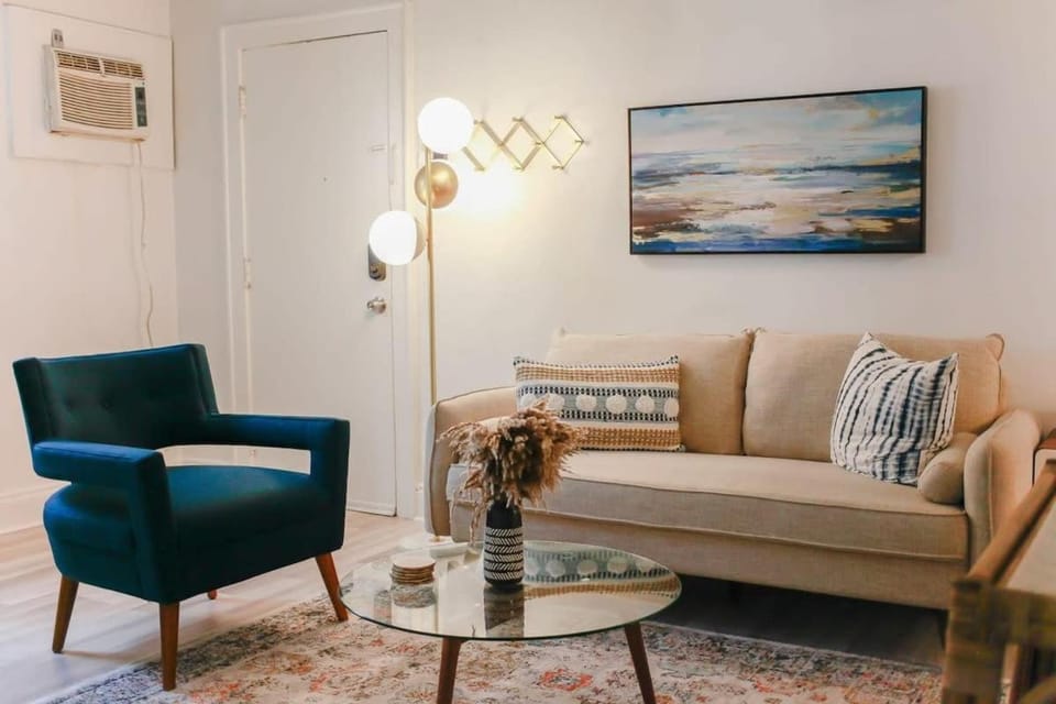 Sojourn Bayfront 2 BR Apartment in Norfolk