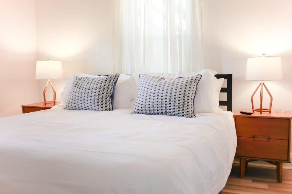 Sojourn Bayfront 2 BR Apartment in Norfolk
