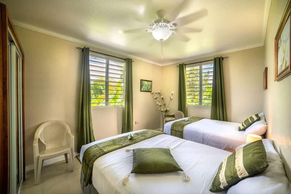 Ferapalms Tropical Escape with Ocean & Mountain View Apartment in Dominica