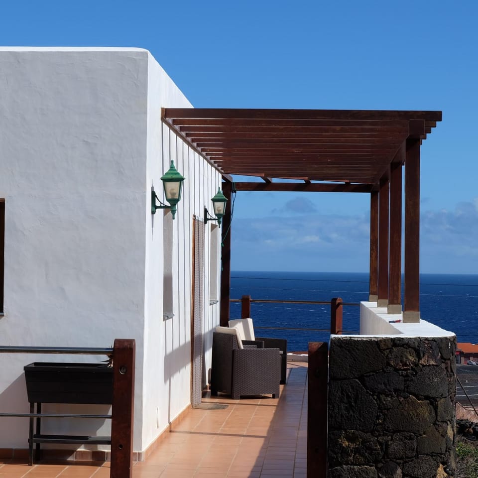 Casa QUILI House in El Hierro