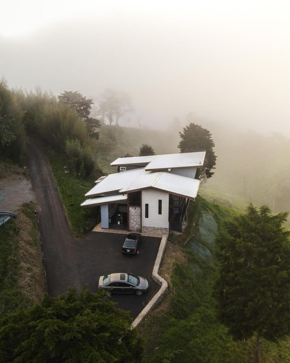House in Riverland, Zarcero Villa in San José Province