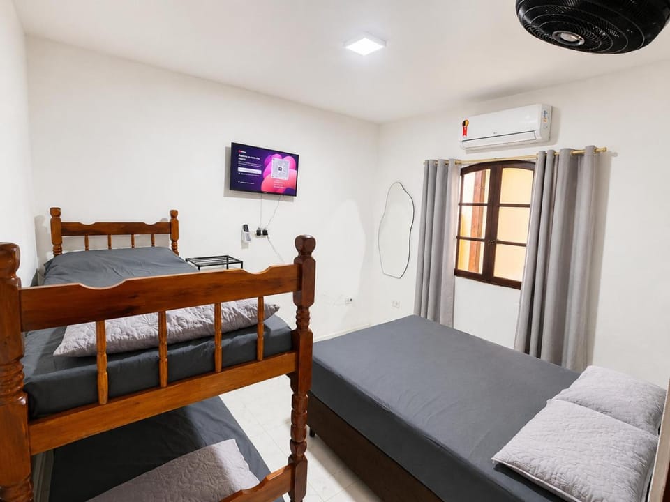 Bed, TV and multimedia, Bedroom, air conditioner
