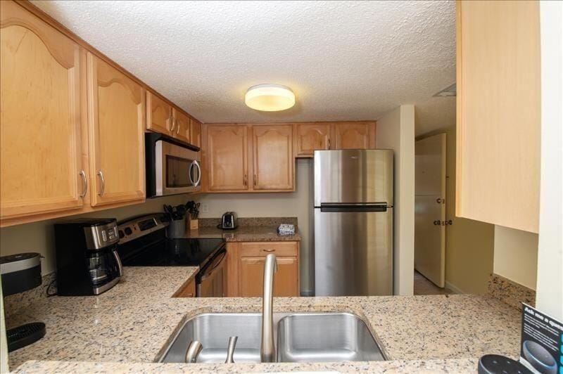 Mystic Sands I Steps to Beach I Free activities condo Apartment in Saint Augustine Beach