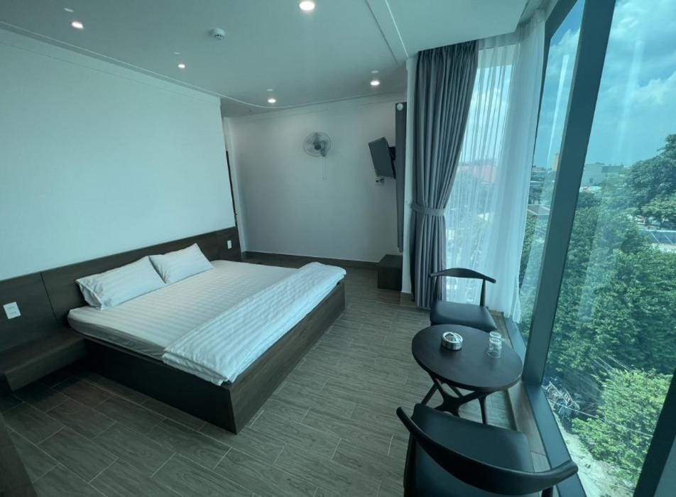 Khách Sạn Hoa Phượng Hotel in Ho Chi Minh City