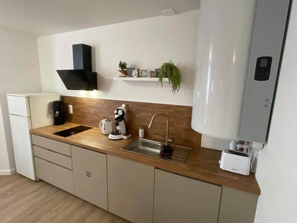 Kitchen or kitchenette, stove