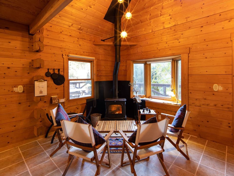 Living room, fireplace