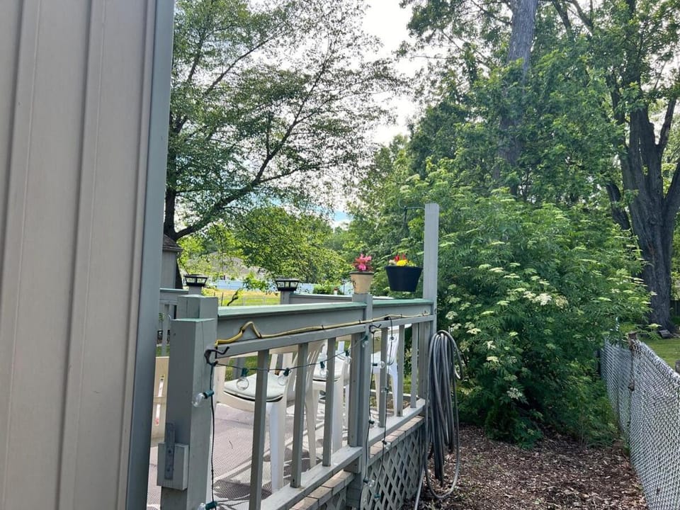 Winifreds Hideaway House in Middleburg Heights