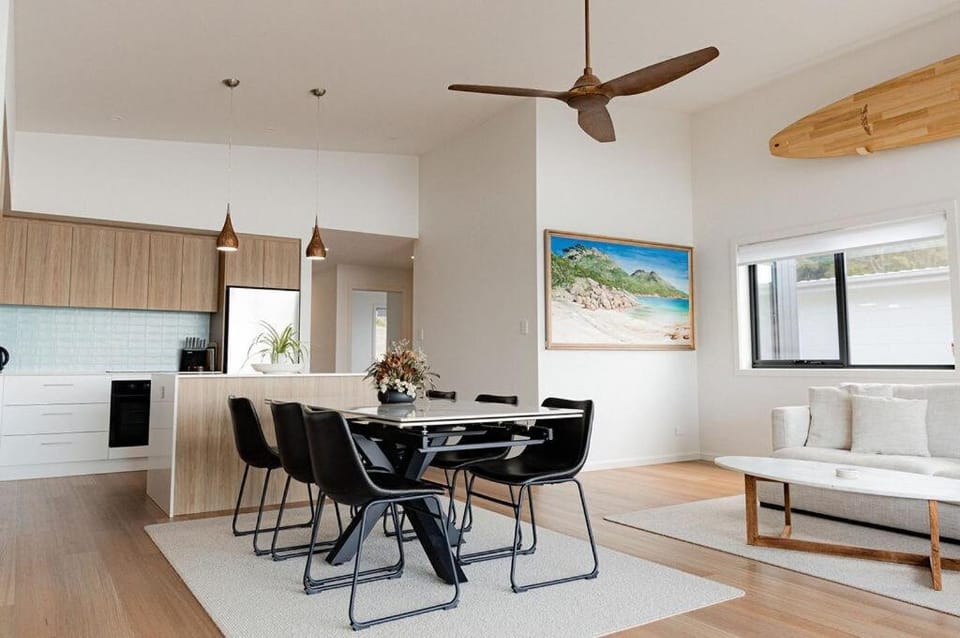 Surfscape House in Bicheno