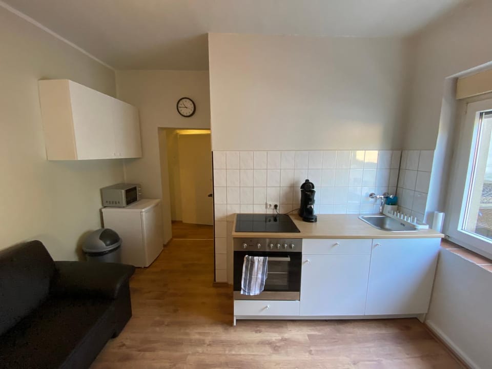 EMAS 5 Wohnung mit 3 Einzelbetten, Küche Apartment in Krefeld