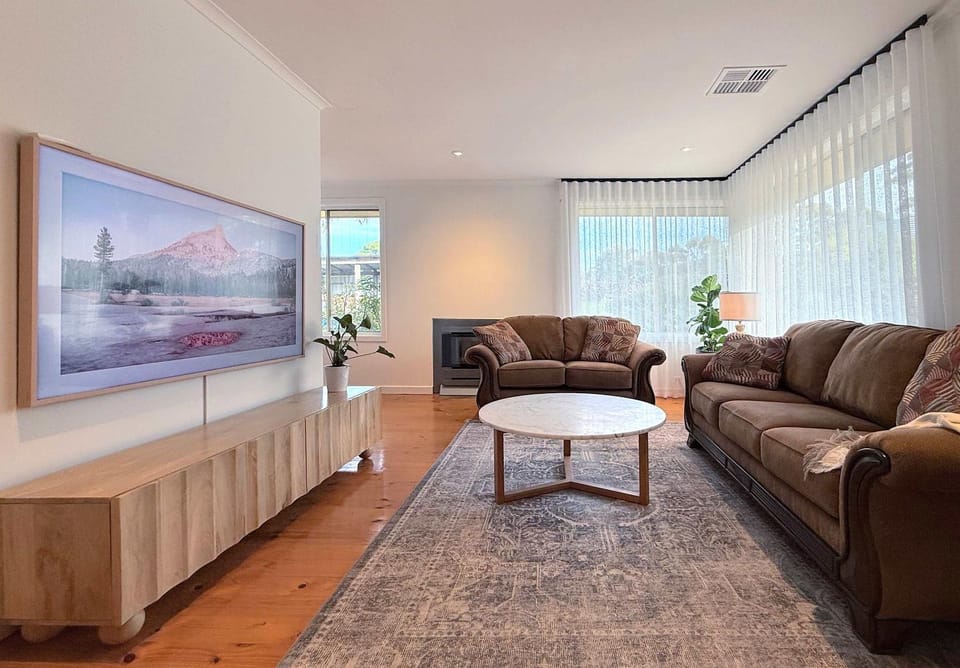 TV and multimedia, Living room