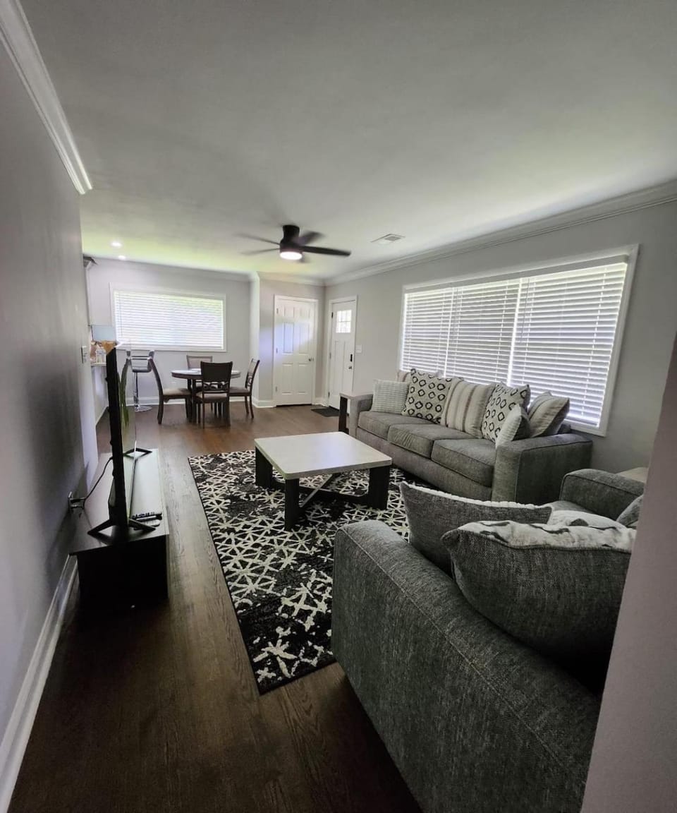 Comfy Home in Atlanta, GA Apartment in East Point