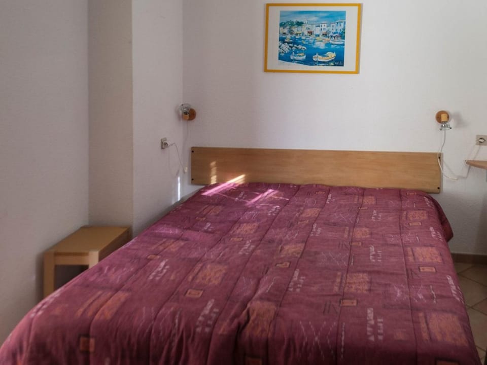 Le Lavandou, T2 avec terrasse vue mer et parking, 4 pers. - FR-1-803-82 Apartment in Le Lavandou