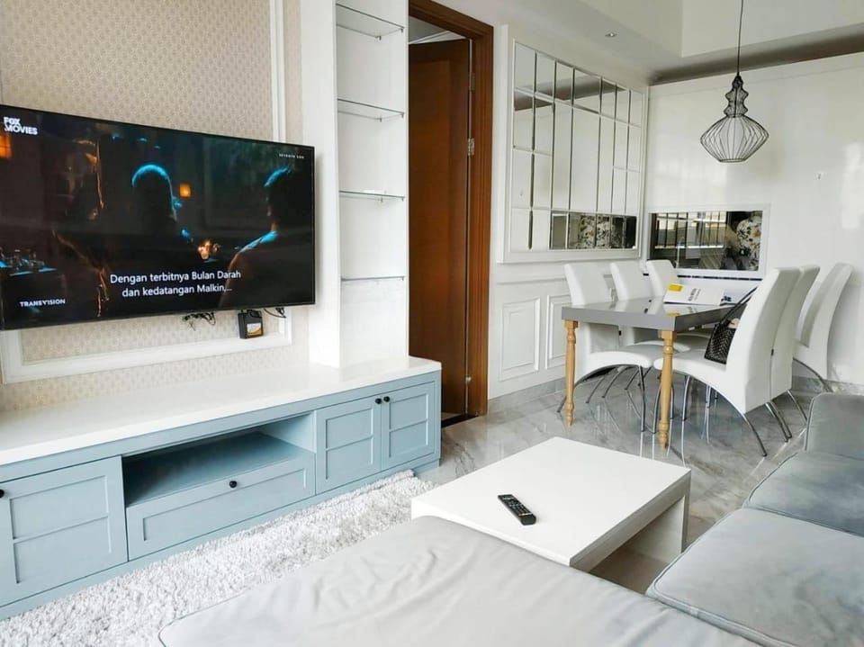 Condominium Taman Anggrek 2BR Apartment in Jakarta