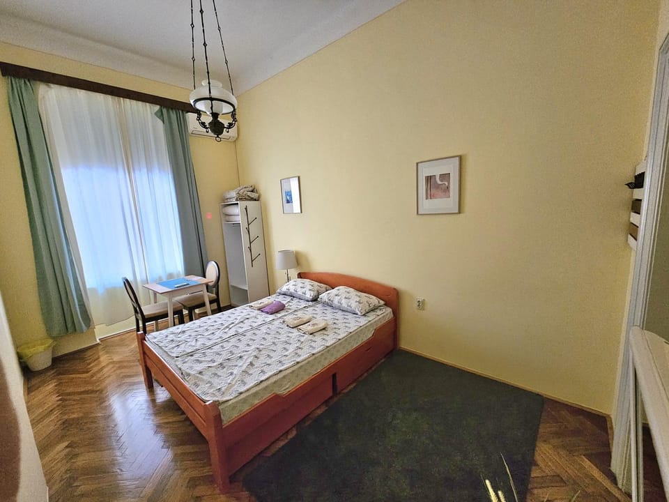Cricket 2 Hostel Hostel in Belgrade