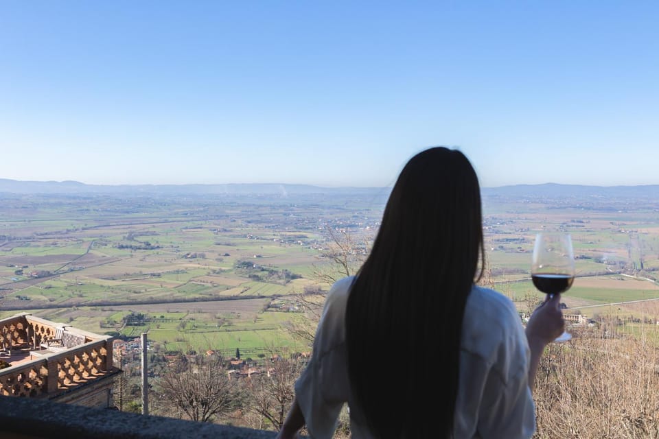 Cortona Skyline Retreat Apartment in Cortona