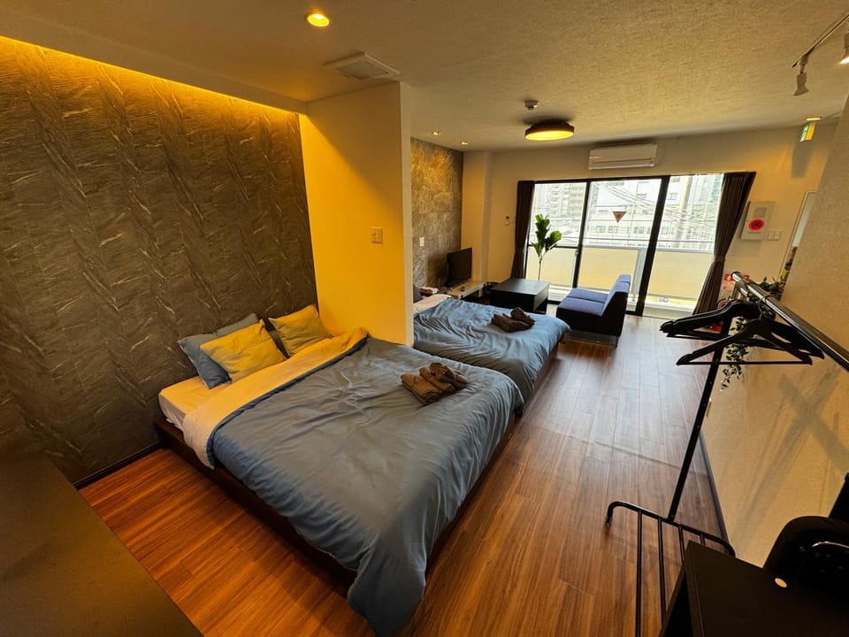 夕日セントロミラグレ Apartment in Osaka