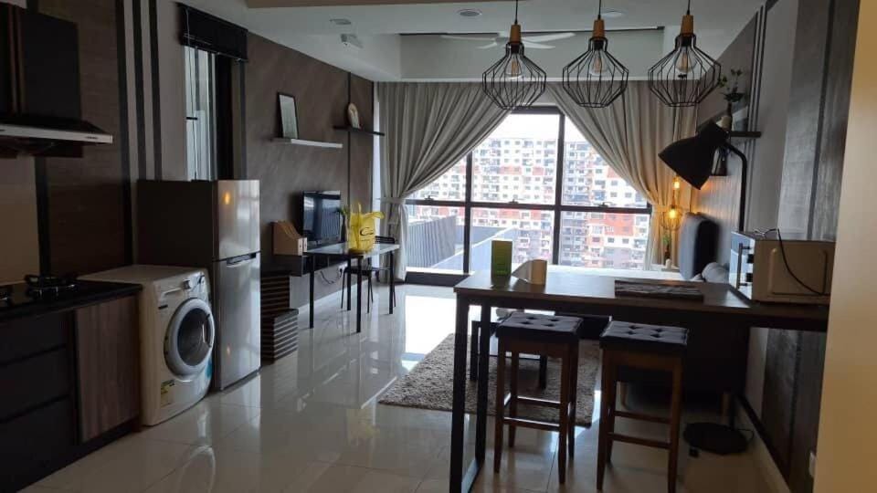 Icon Residenz Icon City, Petaling Jaya by De Harlequins Guesthouse Apartment in Petaling Jaya