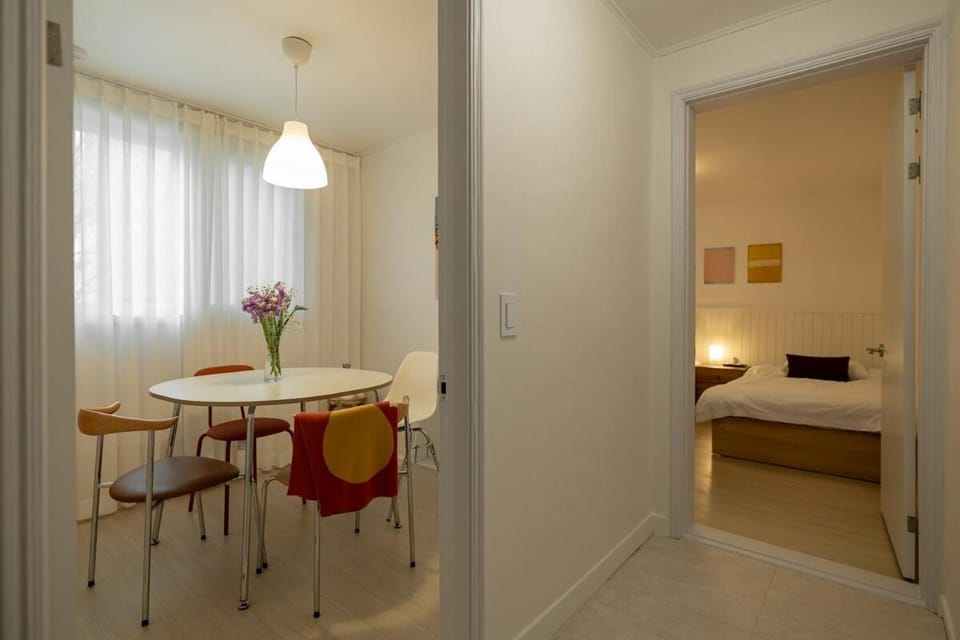 Bed, Living room, Dining area