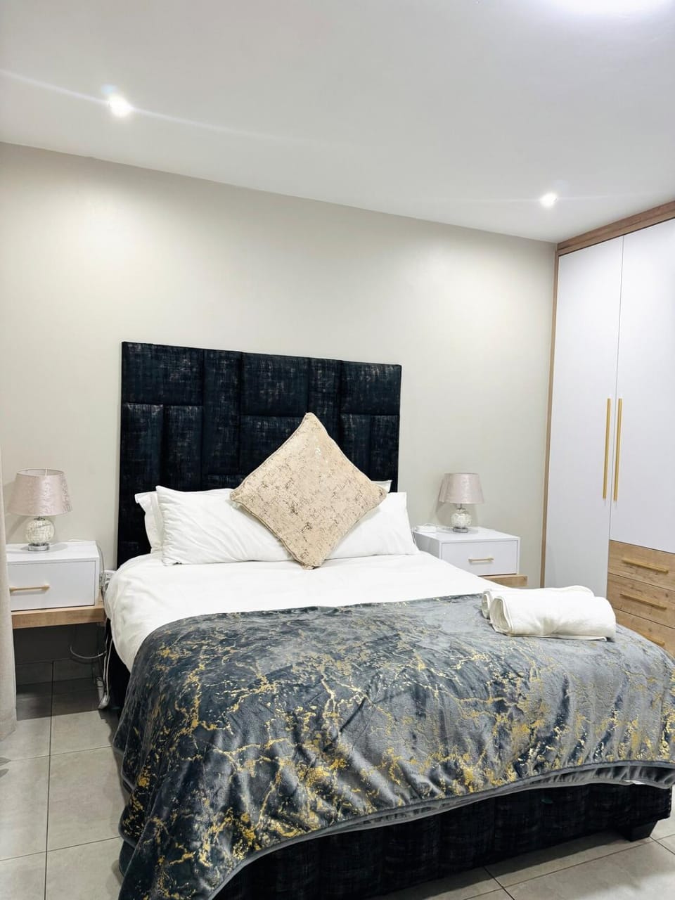 Zaidi Luxury Home House in South Africa