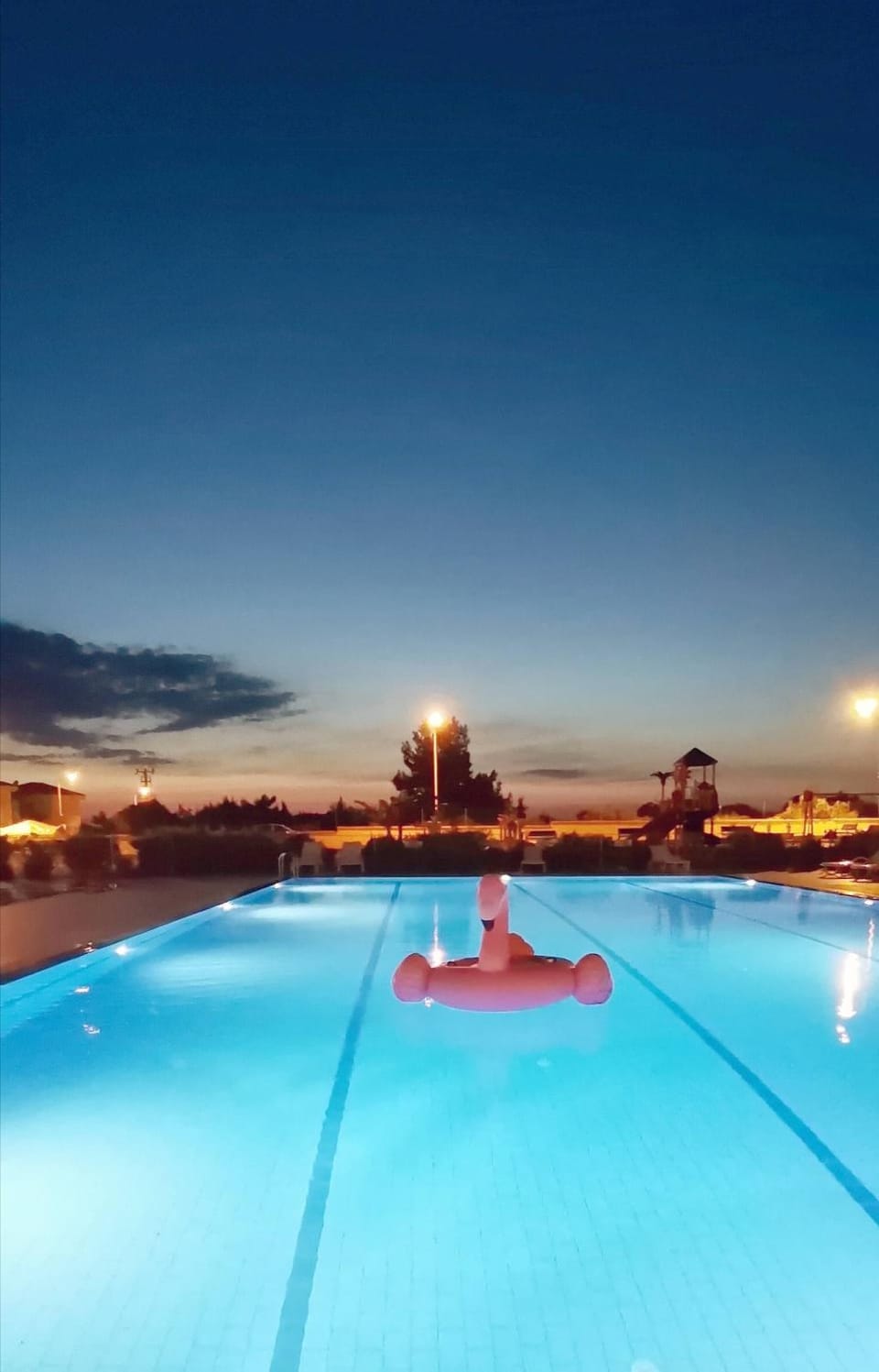 View (from property/room), Swimming pool, acessibility