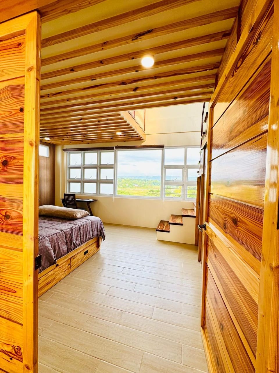 Dylan's Penthouse Apartment in La Union