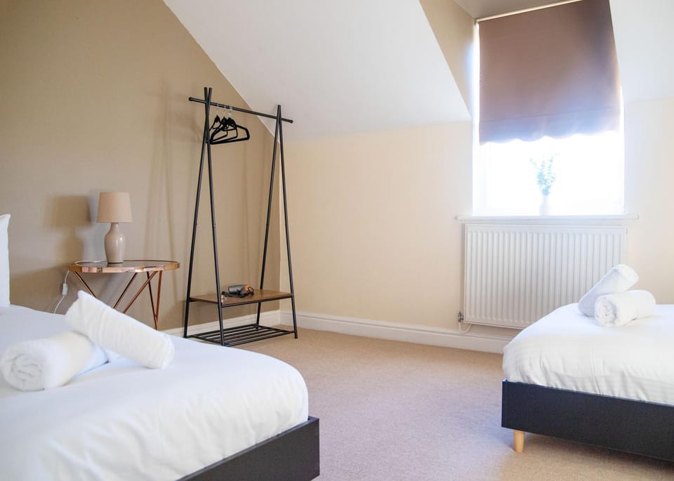 Bedroom, hair dryier, wardrobe