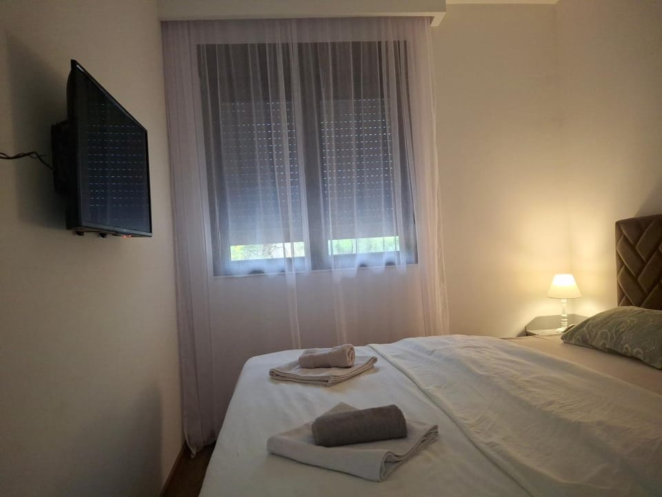 Green Harmony Apartment in Dobrota